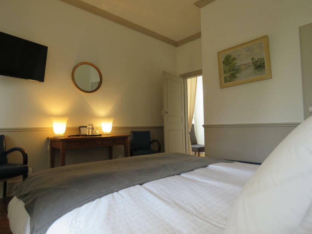 Le Jardin De Carco Bed & Breakfast 3*